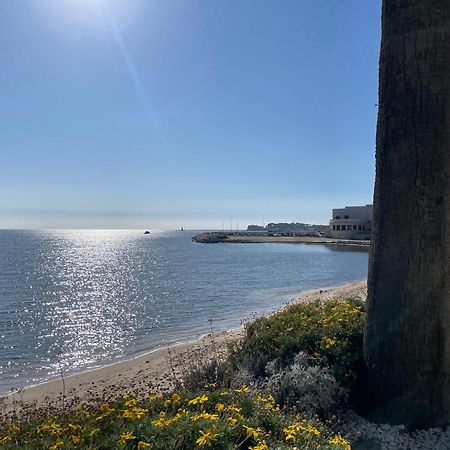 21 - Tres Agreable Rdc Avec Terrasse Et Parking Appartement Bandol Buitenkant foto
